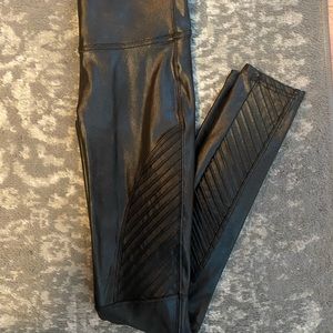 Motto leggings worn once selling due to weight gain